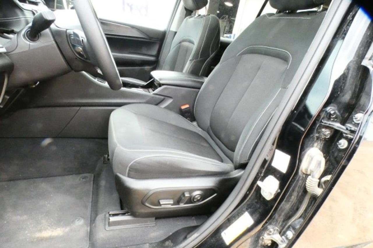 2023 Jeep Grand Cherokee Laredo 4x4 w/Htd cloth, S/R, BUC - Photo #11