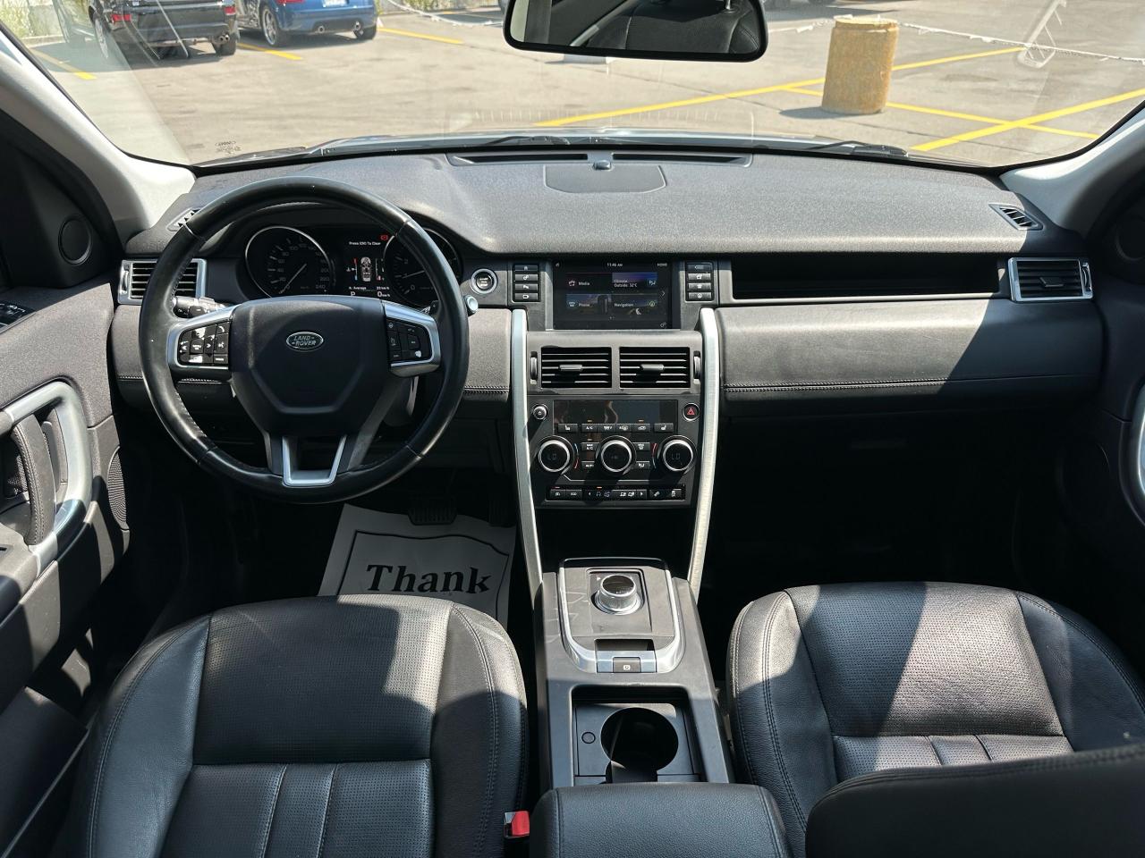 2015 Land Rover Discovery Sport HSE - Photo #9