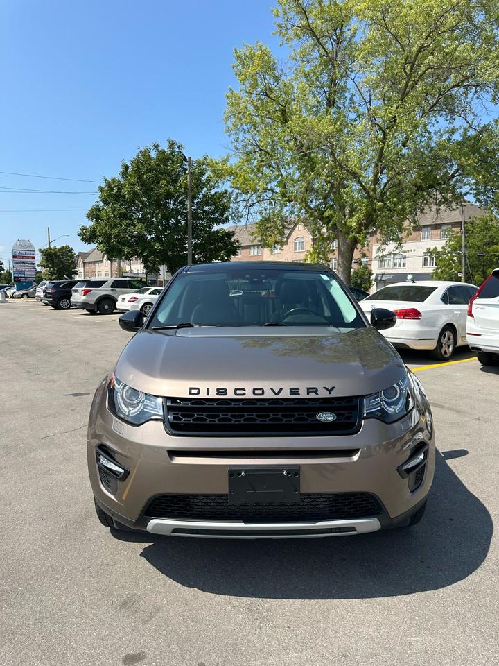 2015 Land Rover Discovery Sport HSE Photo