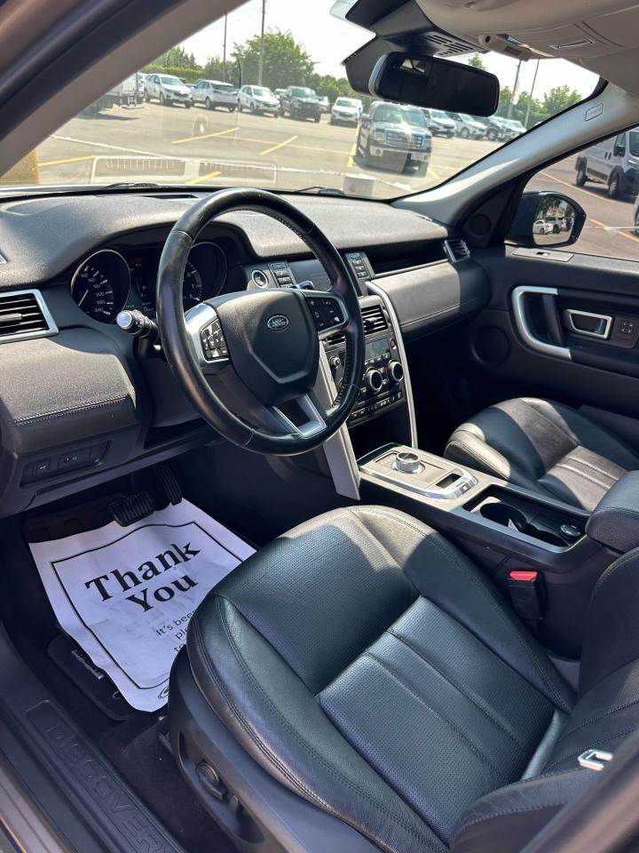 2015 Land Rover Discovery Sport HSE - Photo #10