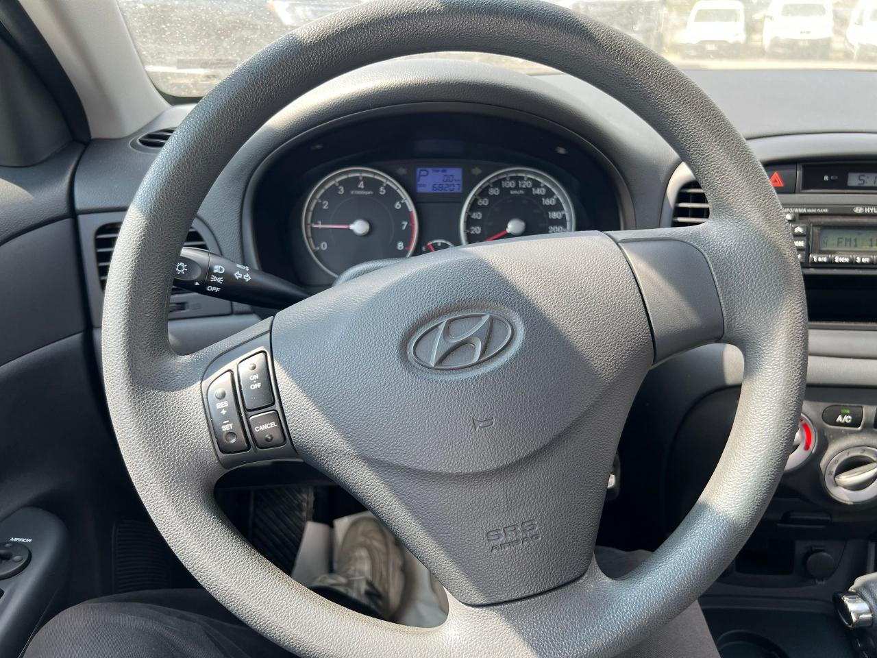 2011 Hyundai Accent 3dr HB Auto GL - Photo #10