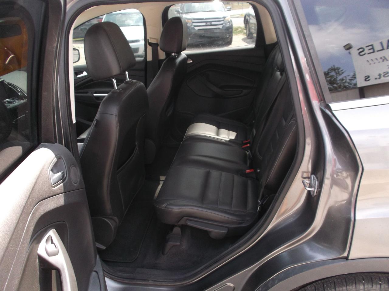2013 Ford Escape SEL - Photo #7