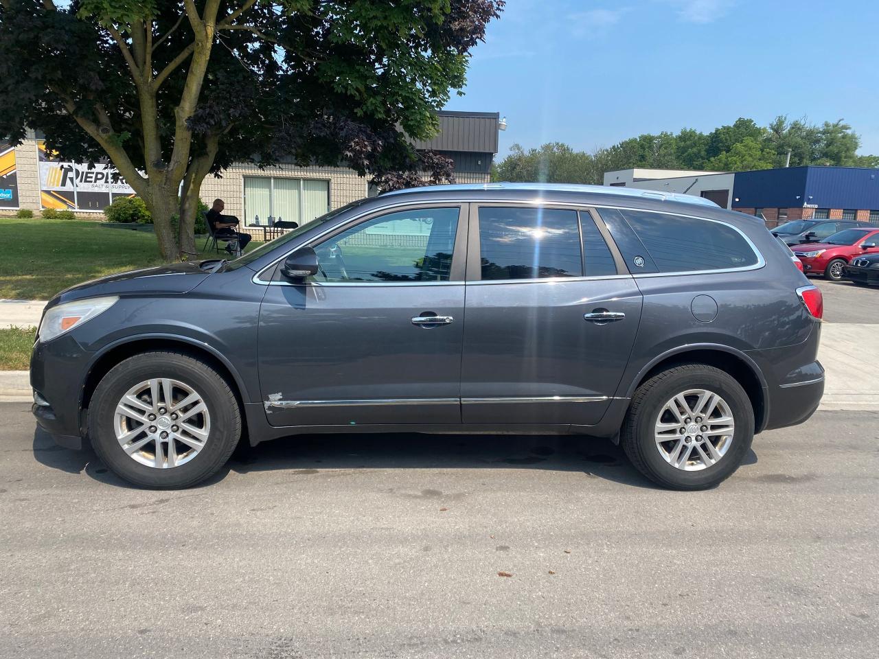 Used 2014 Buick Enclave Convenience for sale in Waterloo, ON