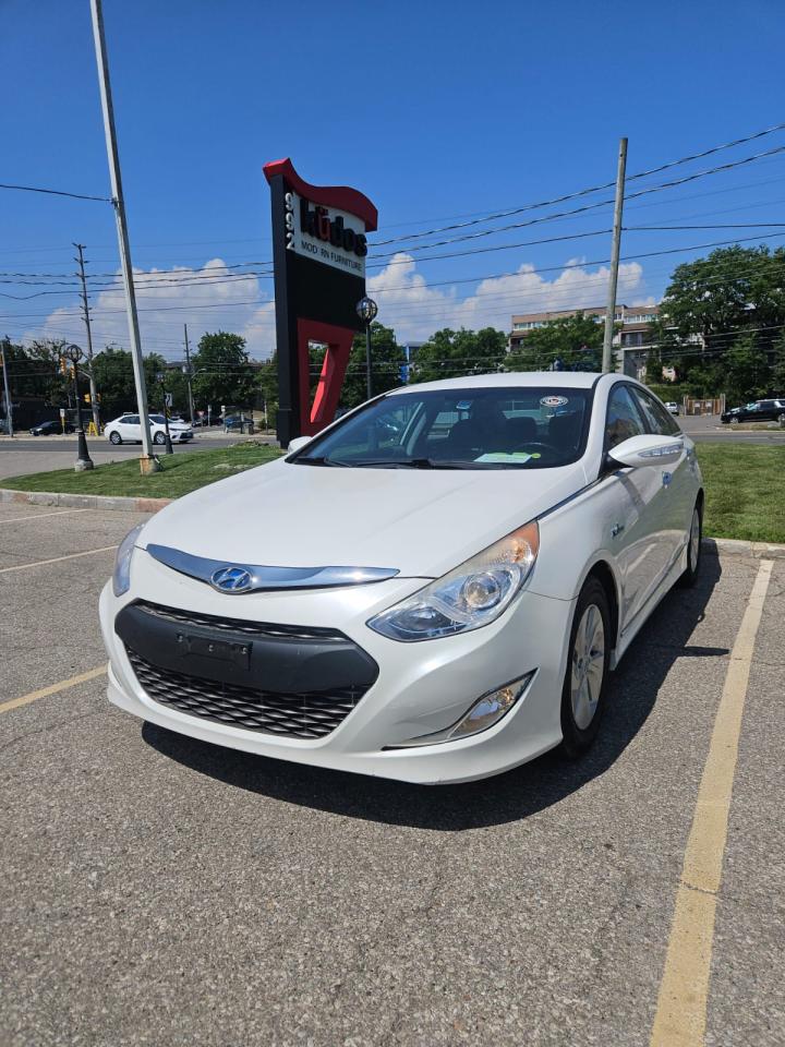 Used 2013 Hyundai Sonata Hybrid 4dr Sdn for sale in Mississauga, ON