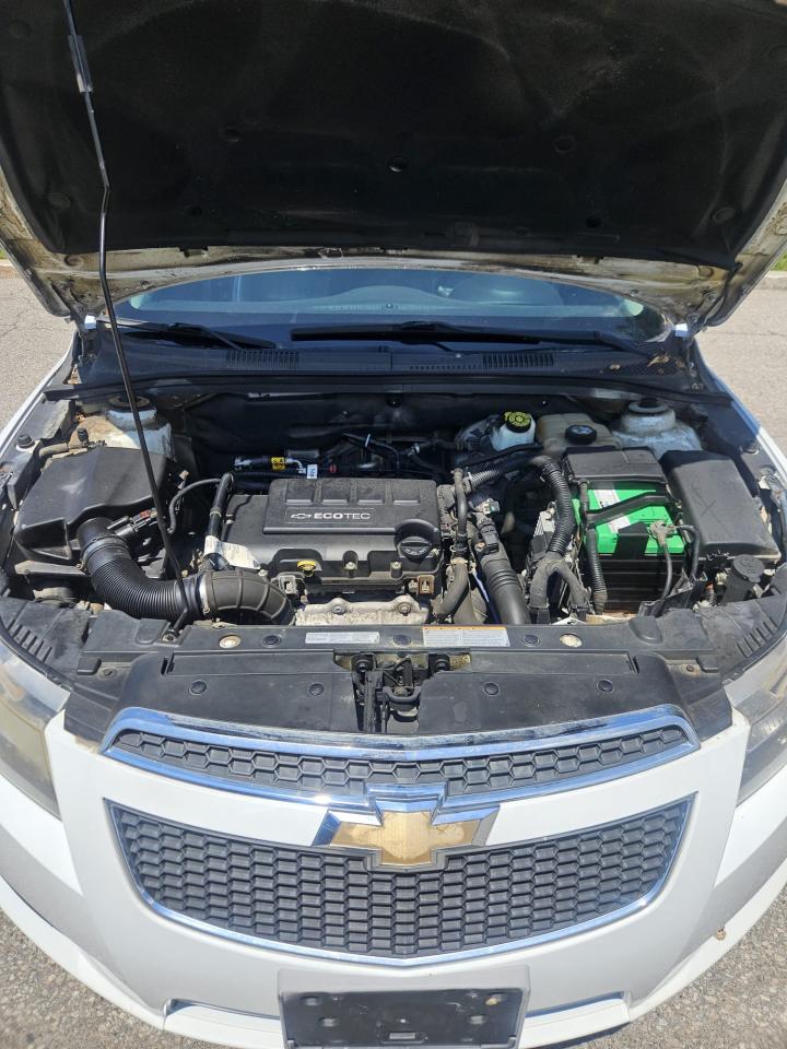 2014 Chevrolet Cruze 4dr Sdn 2lt - Photo #18
