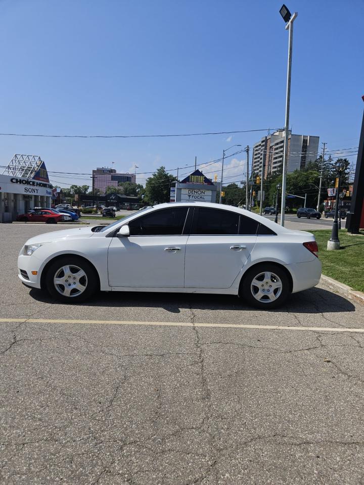 2014 Chevrolet Cruze 4dr Sdn 2lt - Photo #13