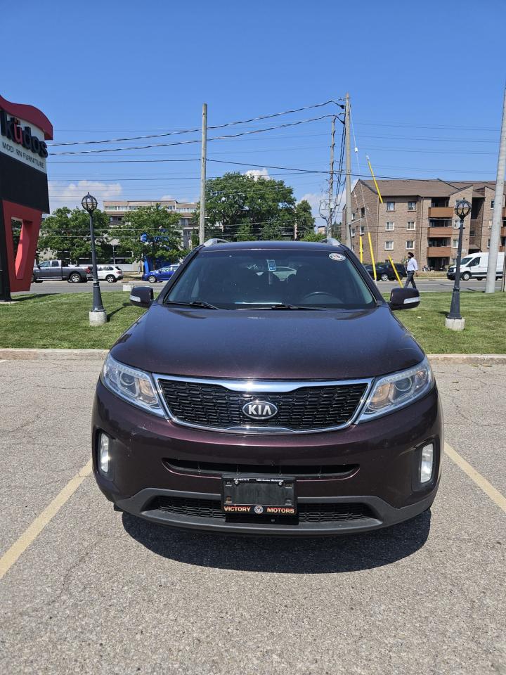 2014 Kia Sorento LX Premium - Photo #9