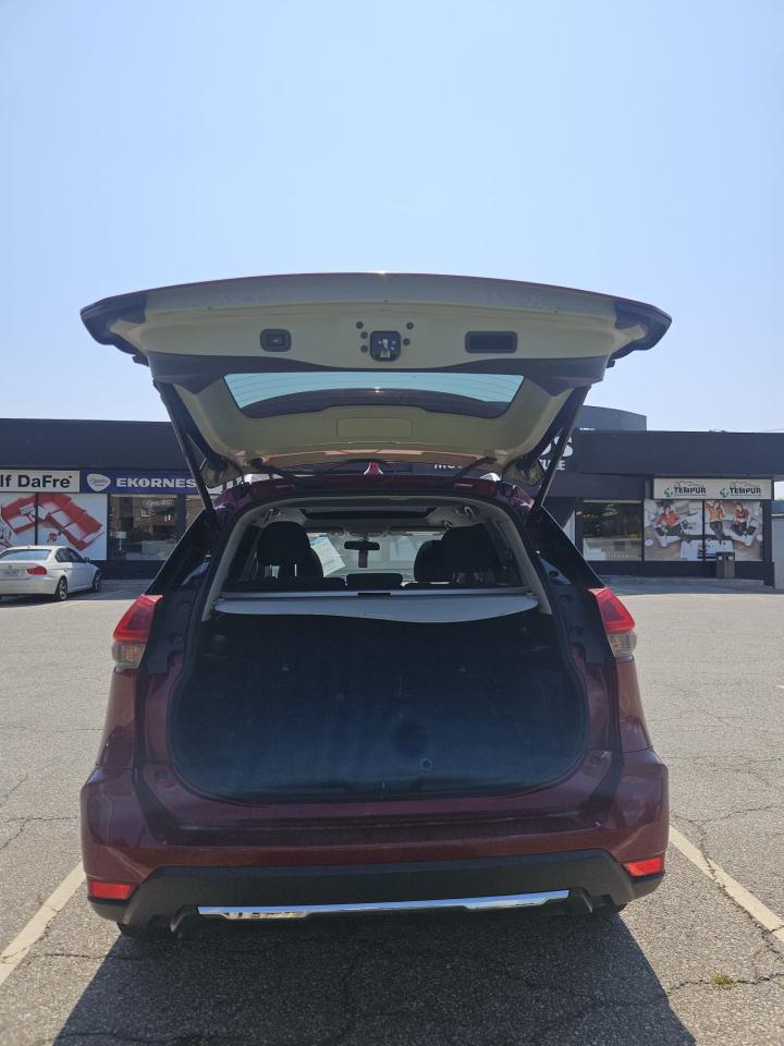 2018 Nissan Rogue AWD SV - Photo #20