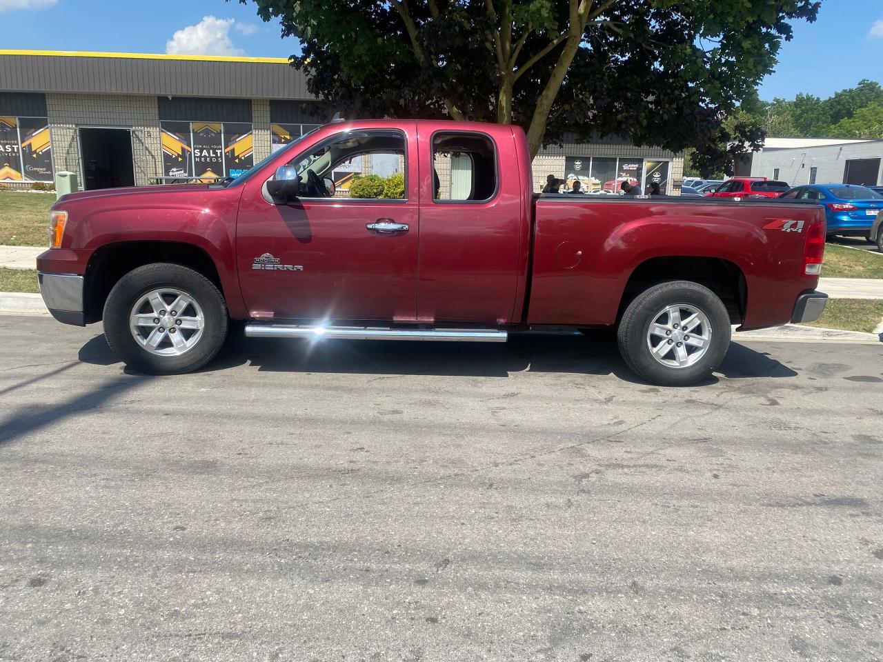 Used 2013 GMC Sierra 1500 SLE for sale in Waterloo, ON