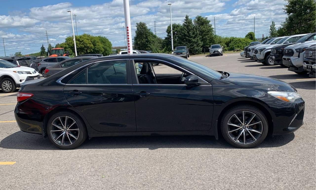 2015 Toyota Camry XSE - Photo #5
