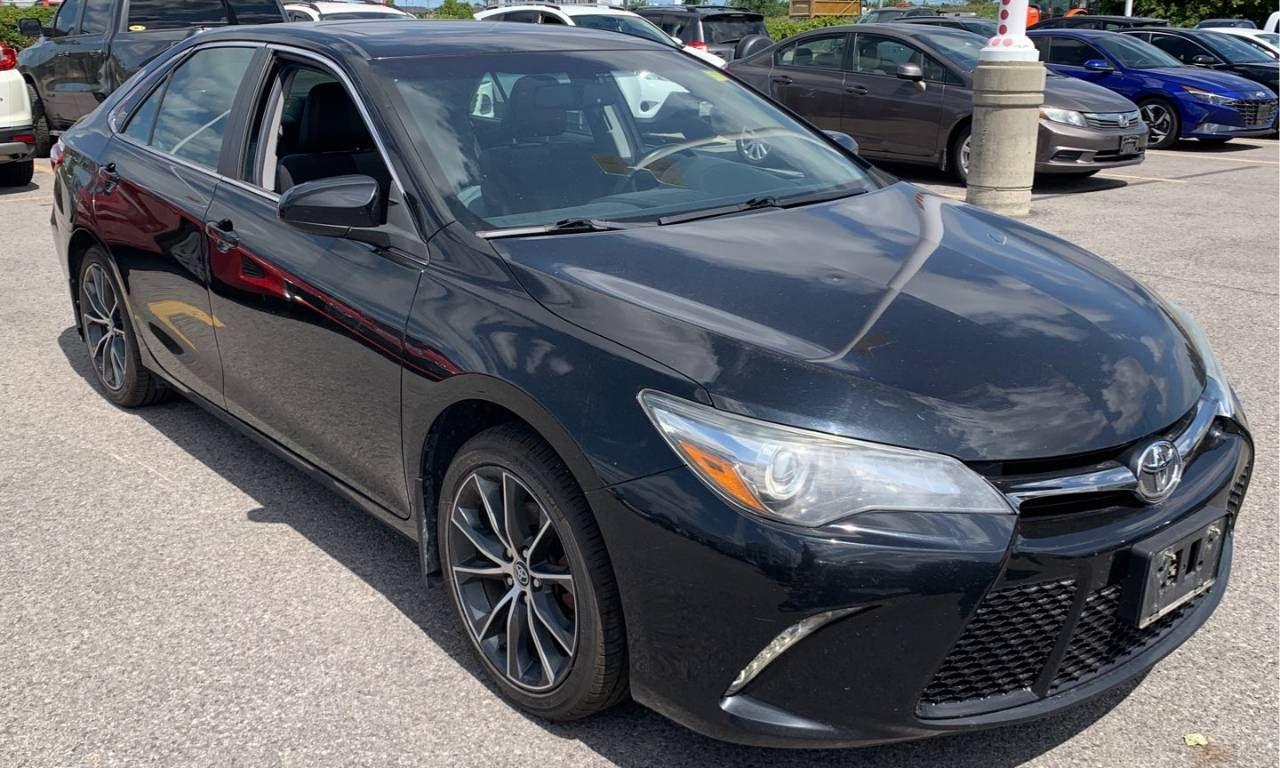 2015 Toyota Camry XSE - Photo #6