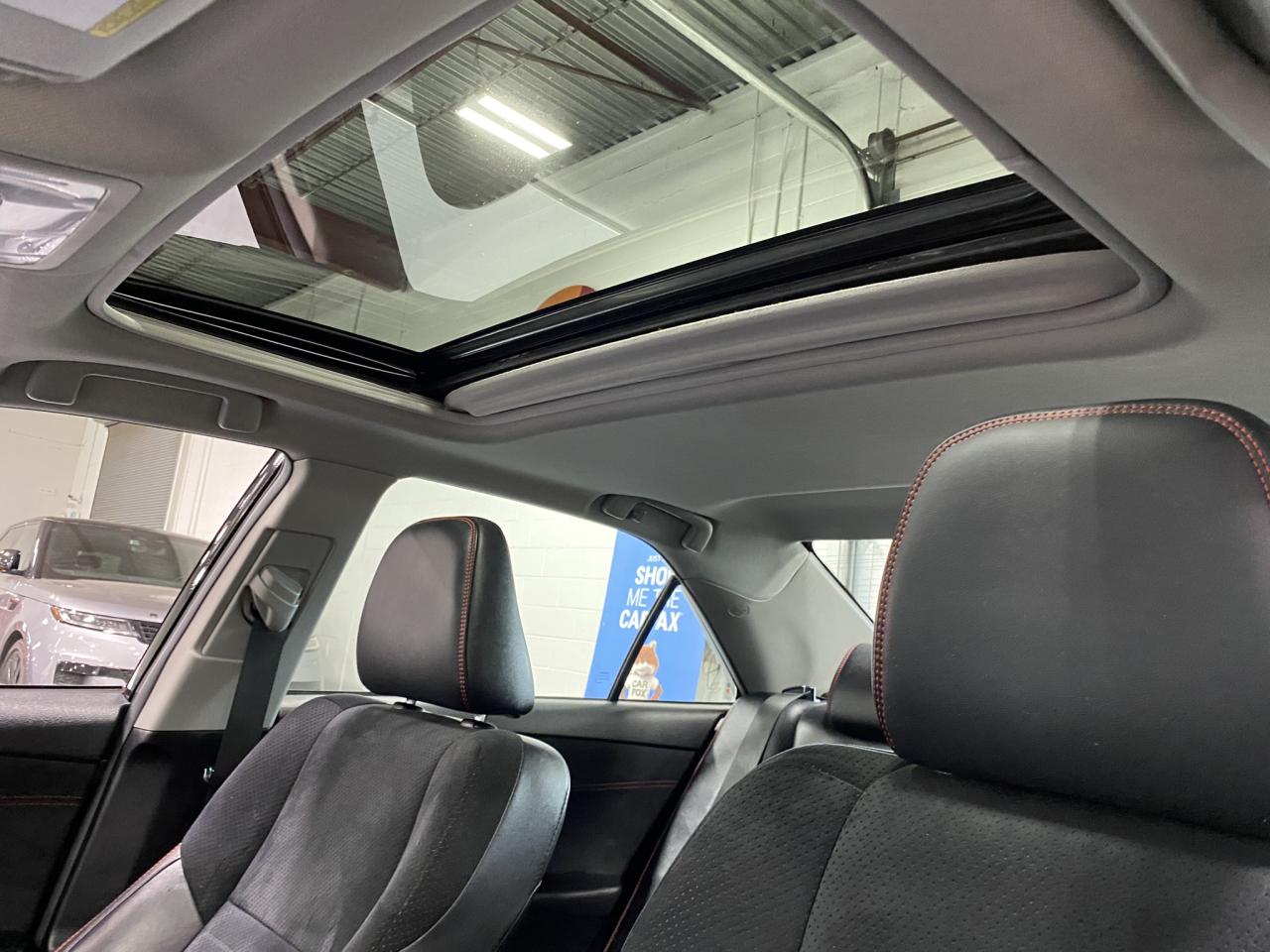 2015 Toyota Camry XSE - Photo #16