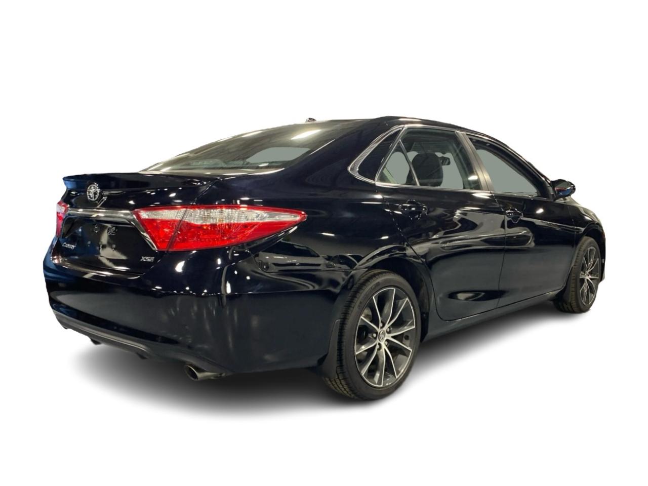 2015 Toyota Camry XSE Photo