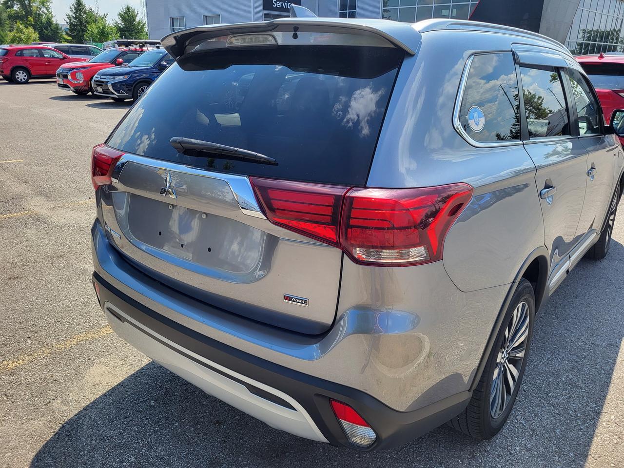 2020 Mitsubishi Outlander GT Photo