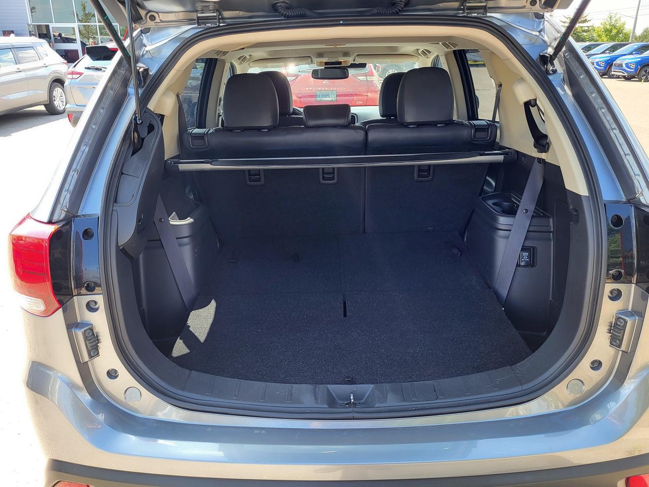 2020 Mitsubishi Outlander GT Photo