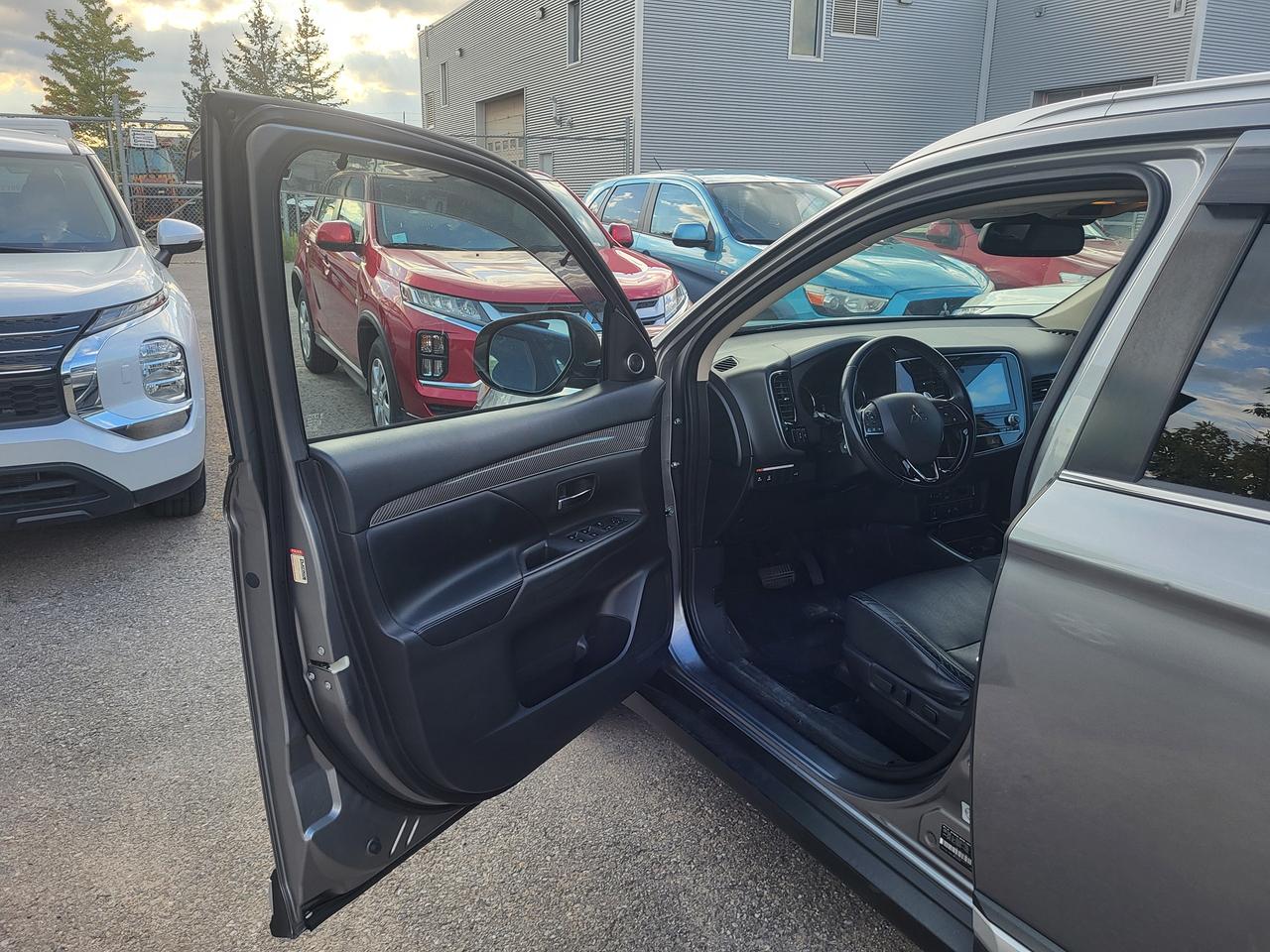 2020 Mitsubishi Outlander GT Photo