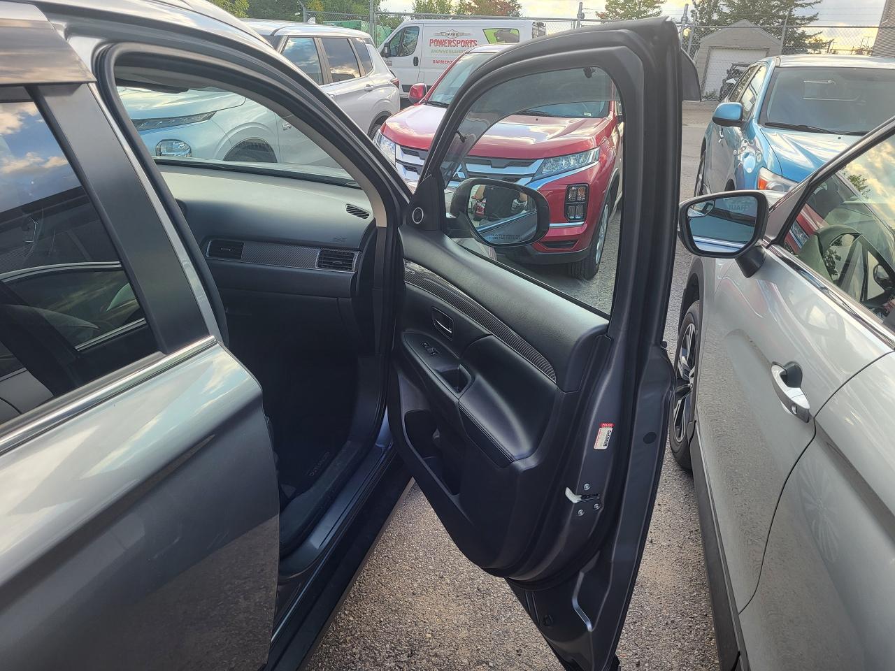 2020 Mitsubishi Outlander GT Photo