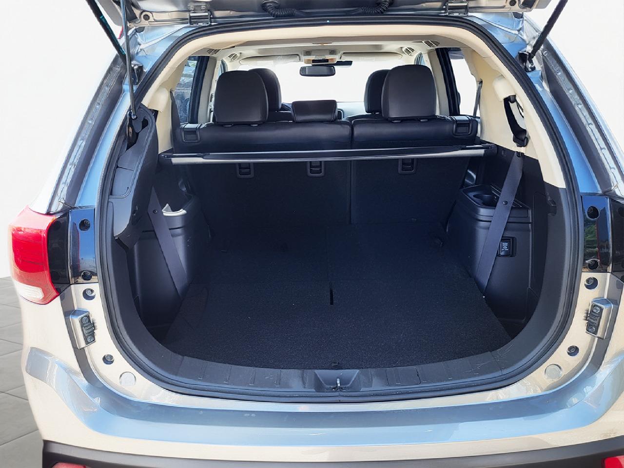 2020 Mitsubishi Outlander GT Photo