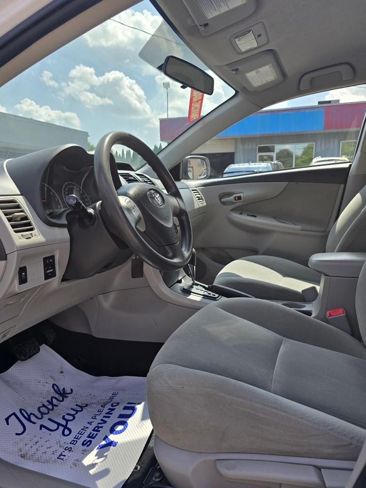 2012 Toyota Corolla 4DR SDN AUTO CE - Photo #9