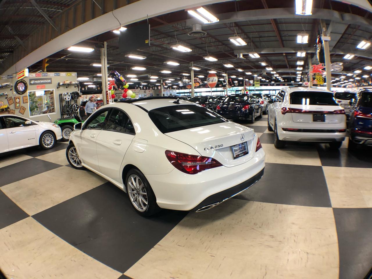 2018 Mercedes-Benz CLA-Class CLA 250 4MATIC COUPE LEATHER PAN/ROOF NAVI CAMERA Photo4