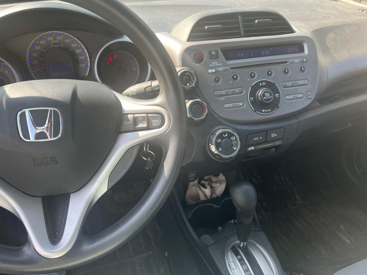 2014 Honda Fit LX - Photo #13
