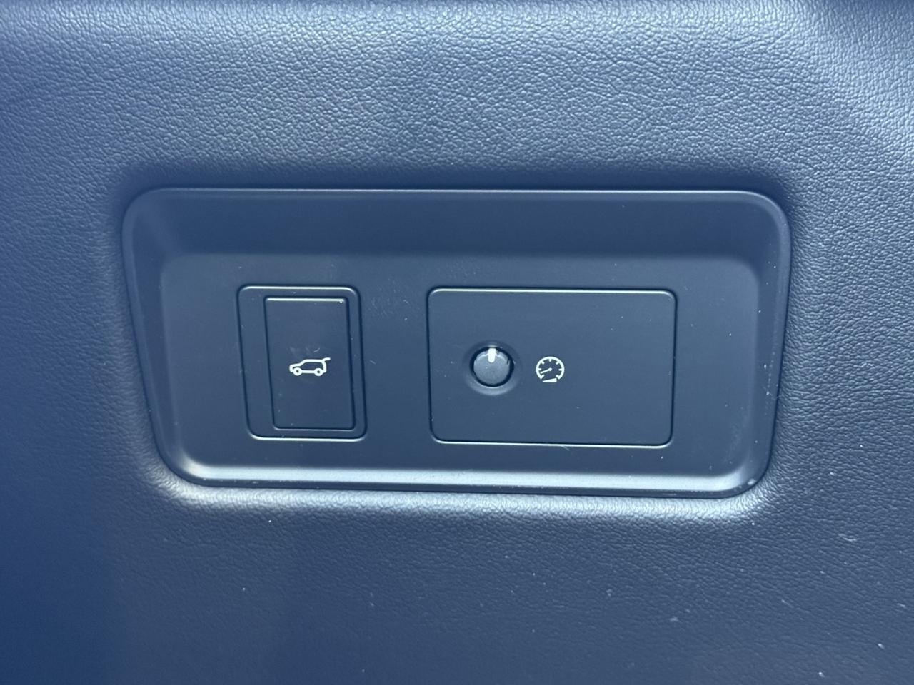 2022 Jaguar F-PACE P250 S Photo