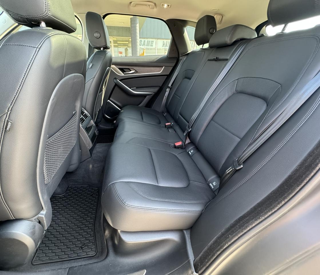 2022 Jaguar F-PACE P250 S Photo