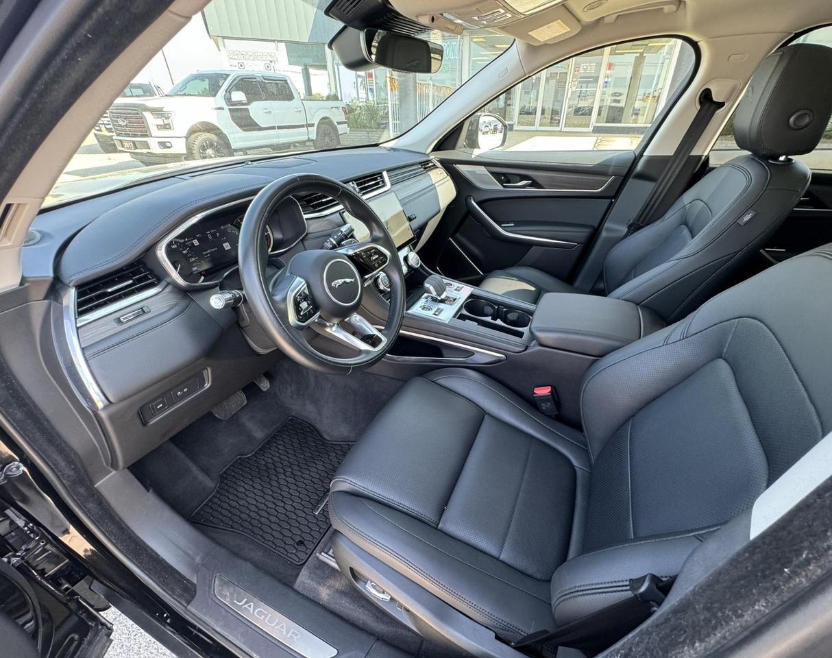 2022 Jaguar F-PACE P250 S Photo