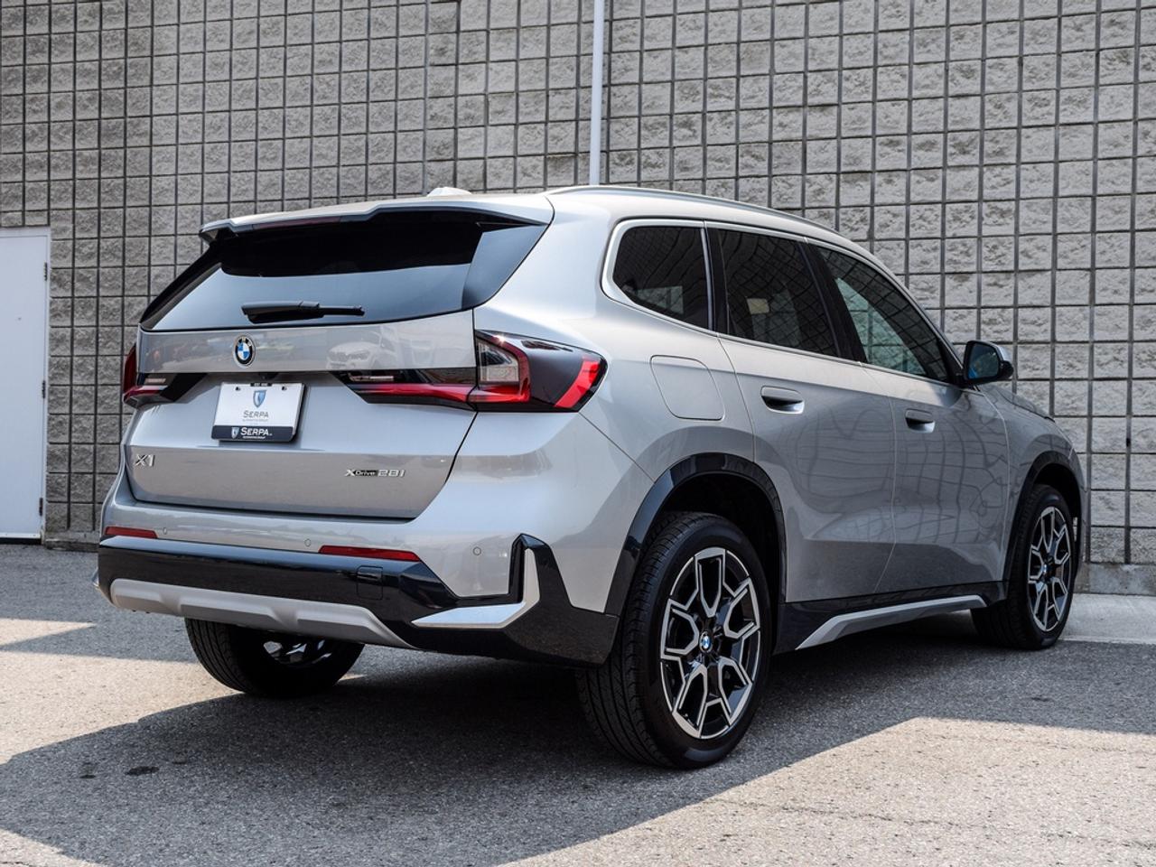 2024 BMW X1 xDrive28i Photo3