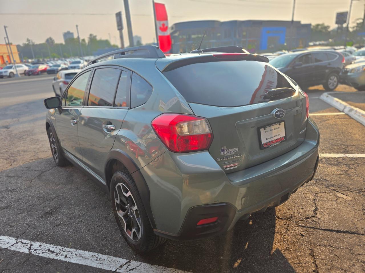 2016 Subaru XV Crosstrek Limited Package Navi | Leather | Sunroof | Heated Seats | Backup Camera Photo2