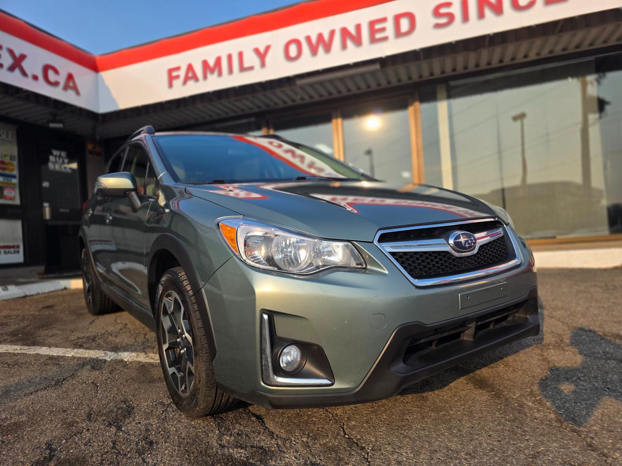 2016 Subaru XV Crosstrek Limited Package Navi | Leather | Sunroof | Heated Seats | Backup Camera Photo