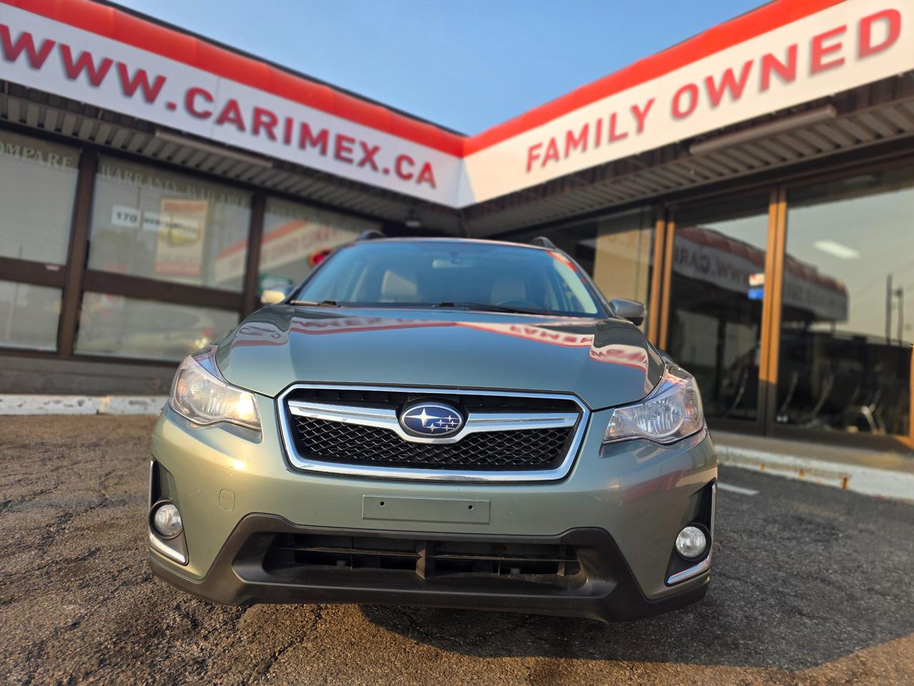2016 Subaru XV Crosstrek Limited Package Navi | Leather | Sunroof | Heated Seats | Backup Camera Photo