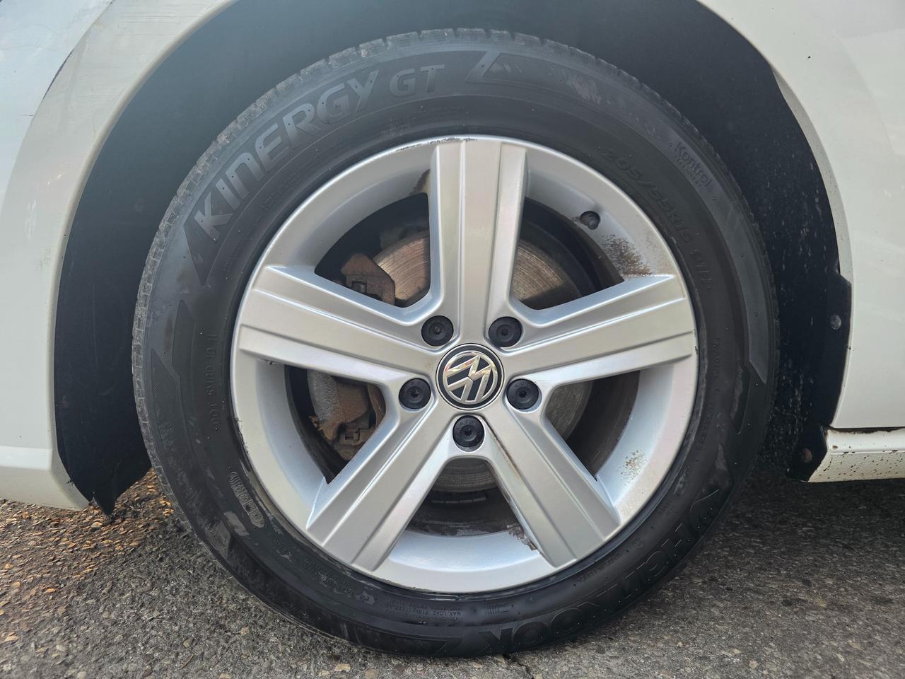 2018 Volkswagen Golf 1.8 TSI Comfortline Accident Free | One Owner | Sunroof | Heated Seats | Backup Camera Photo