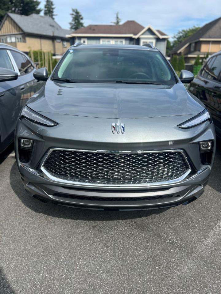 Used 2024 Buick Encore GX Avenir *LUMBER SUPPORT FRONT SEATS*WIRELESS CHARGER* for sale in Surrey, BC