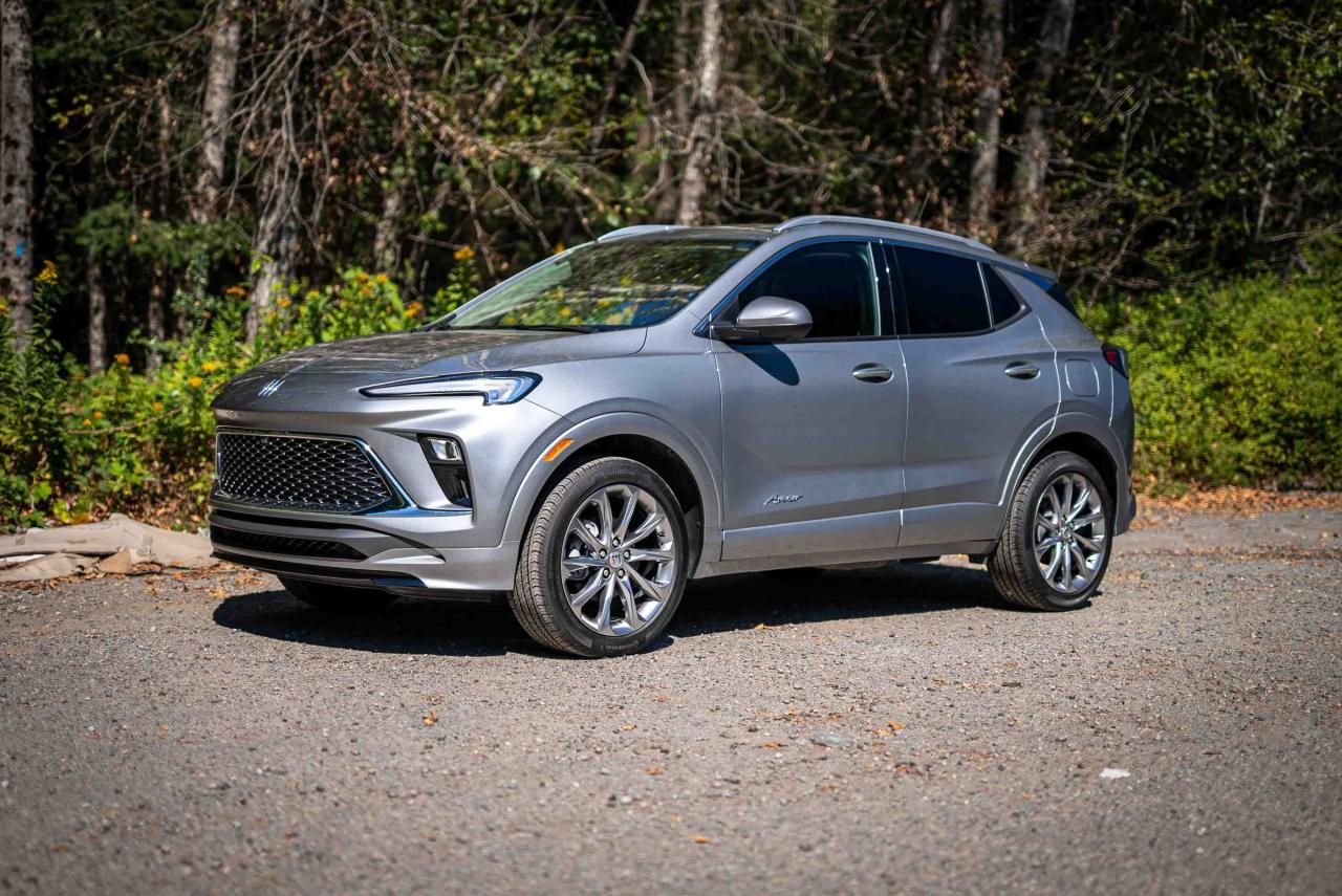 Used 2024 Buick Encore GX Avenir *LUMBER SUPPORT FRONT SEATS*WIRELESS CHARGER* for sale in Surrey, BC