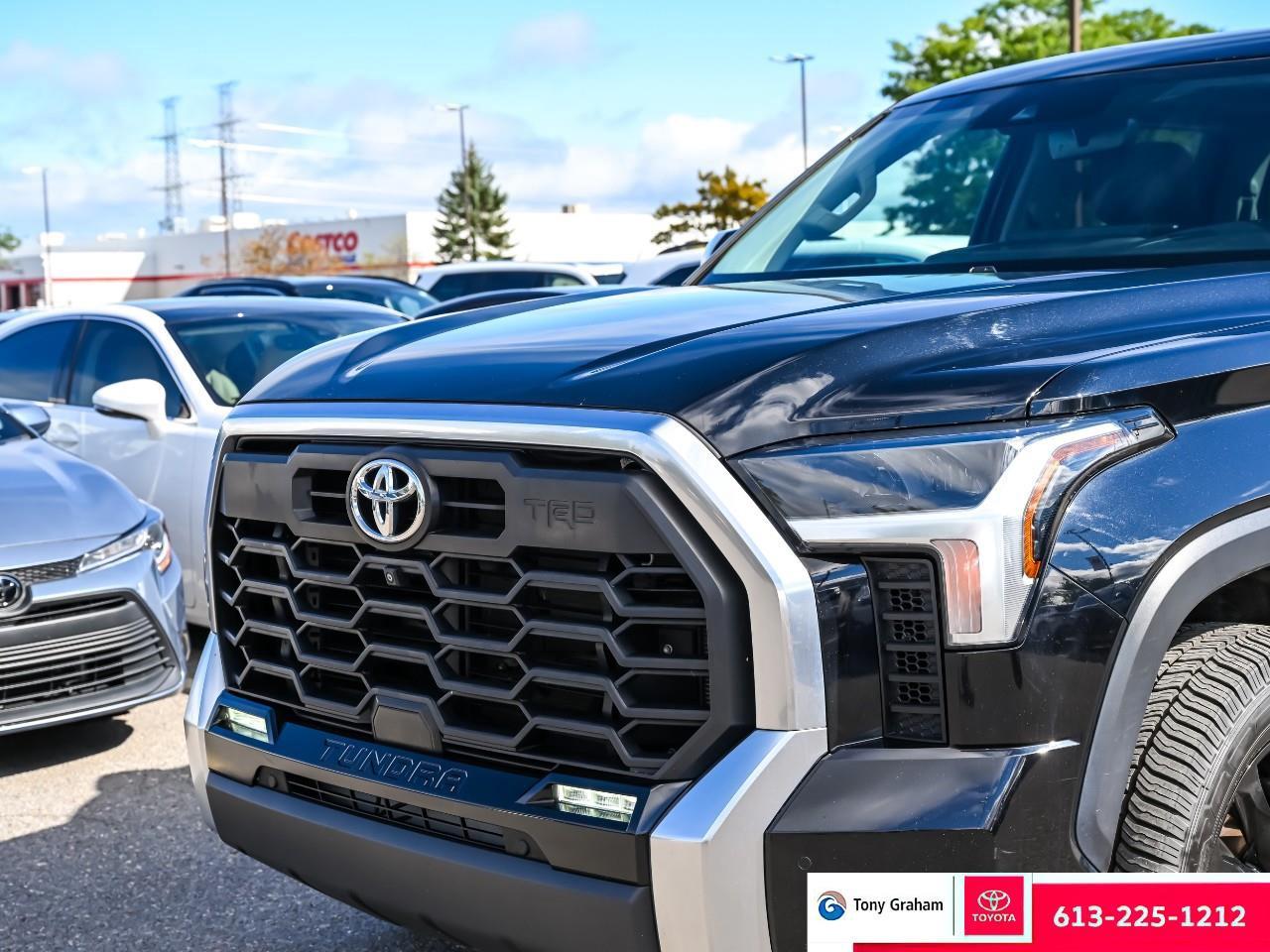 2022 Toyota Tundra Limited  Photo