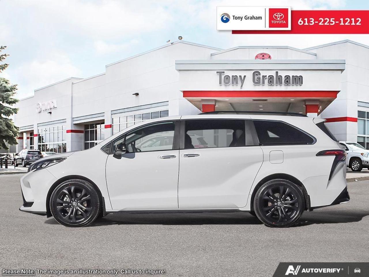 2025 Toyota Sienna XSE 7-Passenger Photo2