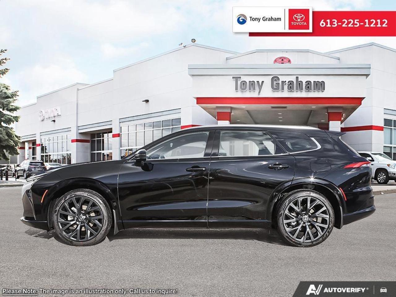 2025 Toyota Crown Signia Limited Photo2