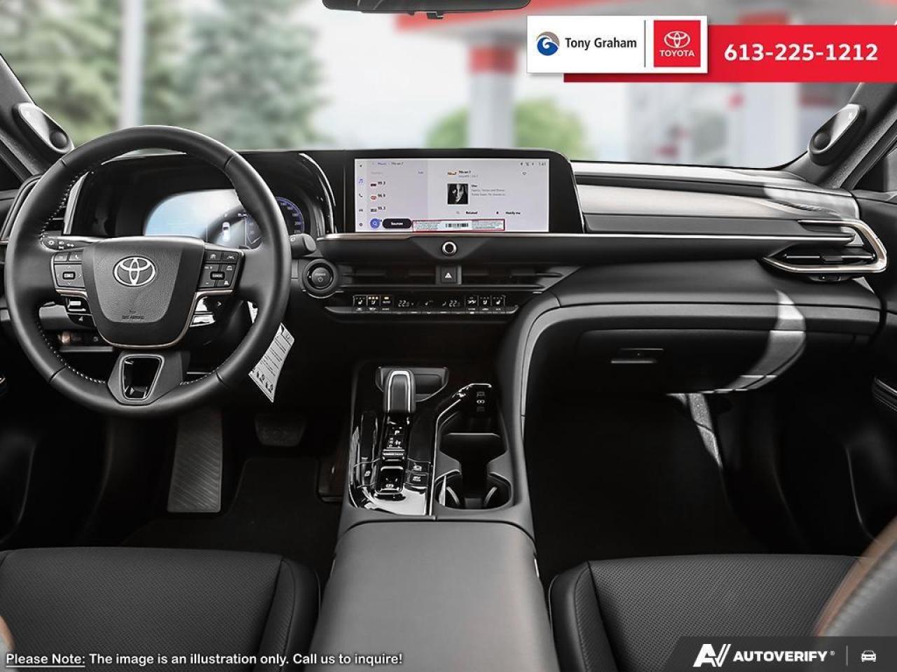 2025 Toyota Crown Signia Limited Photo