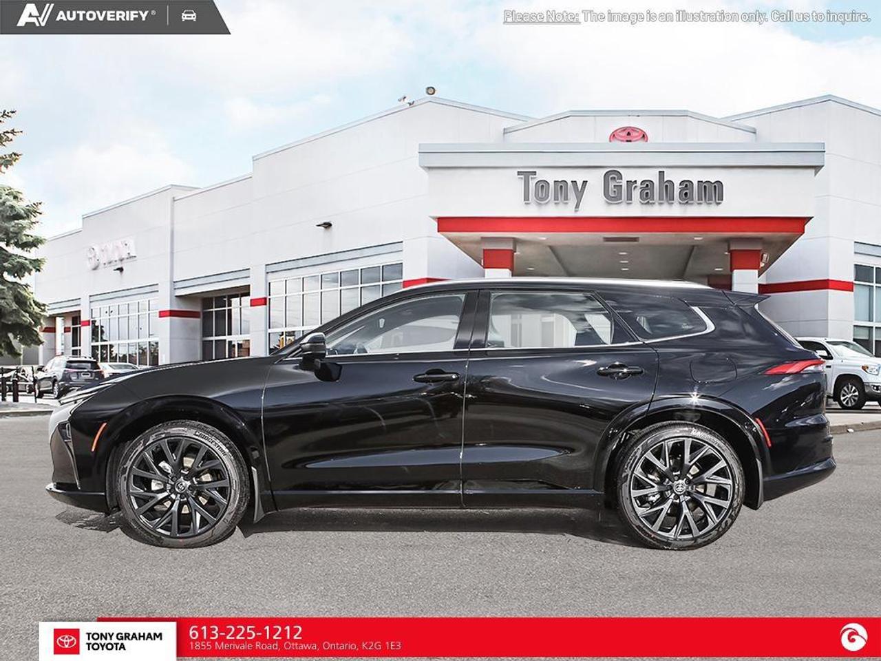 2025 Toyota Crown Signia Limited Photo2