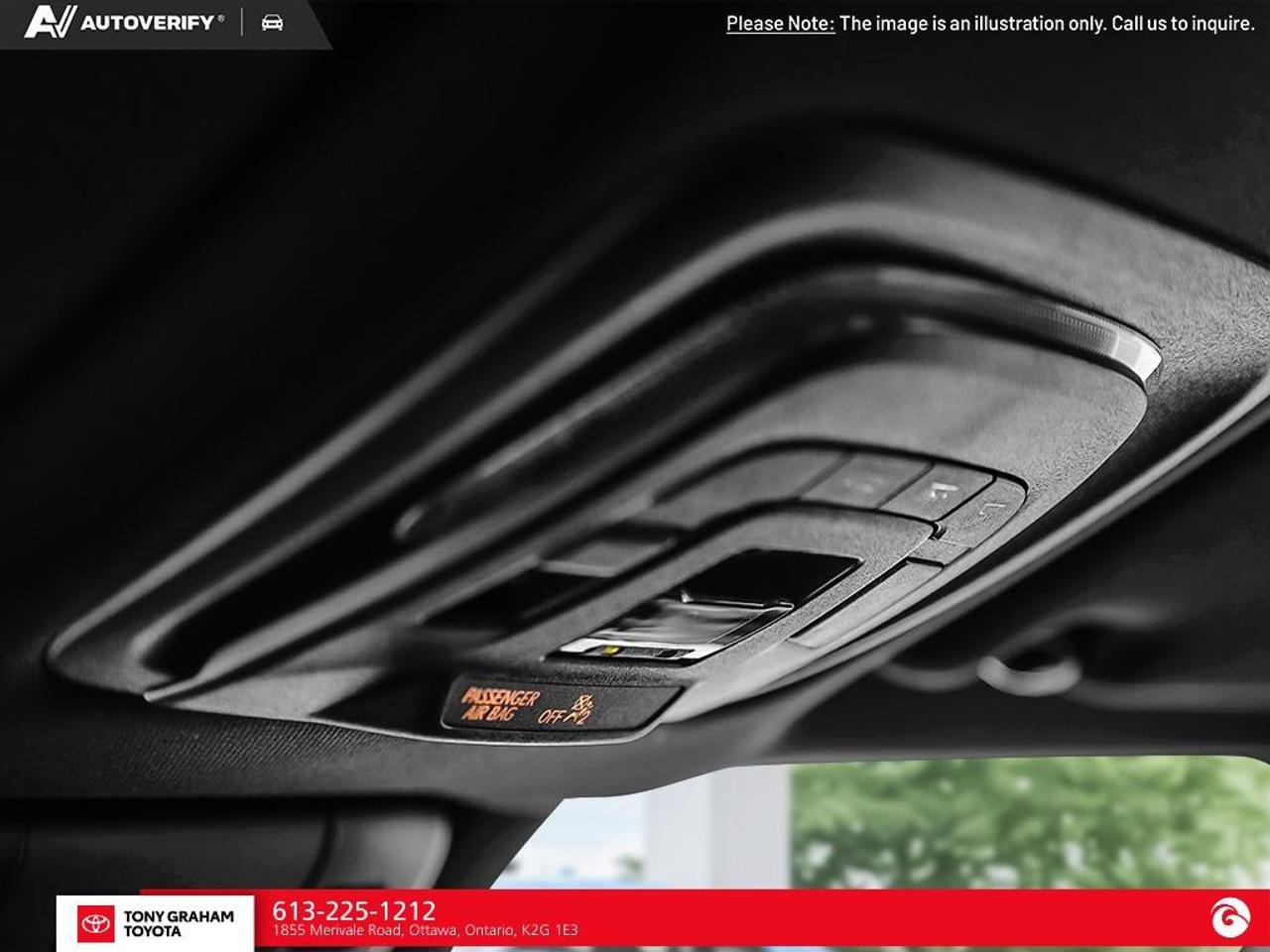 2025 Toyota Crown Signia Limited Photo