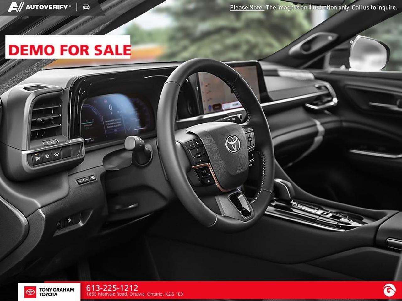 2025 Toyota Crown Signia Limited Photo