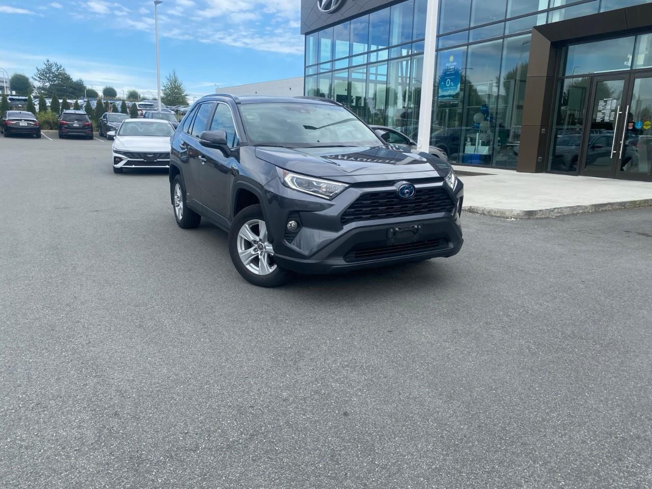 Used 2021 Toyota RAV4 Hybrid XLE for sale in Abbotsford, BC