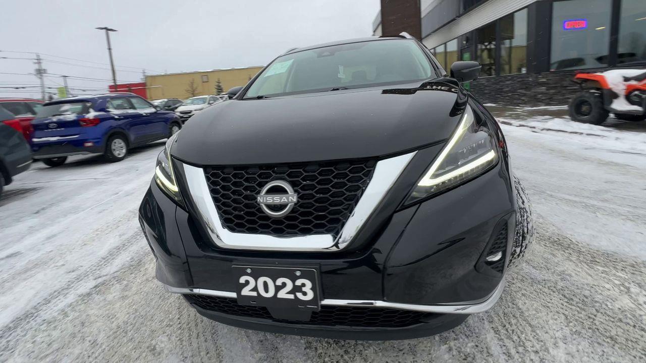 2023 Nissan Murano Platinum PREVIOUS DAILY RENTAL - MOONROOF, HEATED AND COOLED LEATHER SEATS, POWER CONTROL SEATS, NAV, SIRIUS Photo2