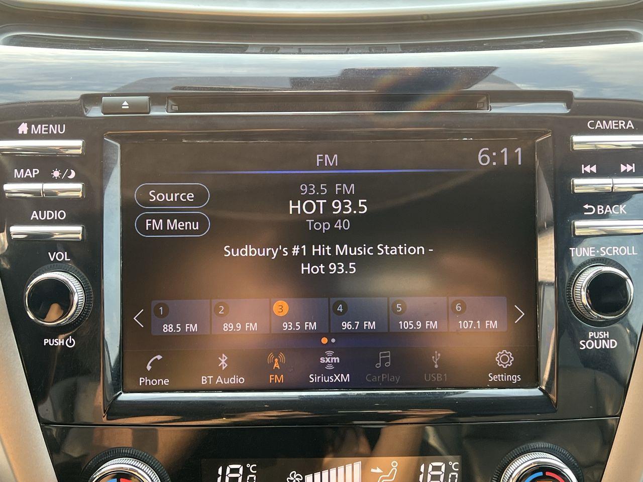 2023 Nissan Murano Platinum PREVIOUS DAILY RENTAL - MOONROOF, HEATED AND COOLED LEATHER SEATS, POWER CONTROL SEATS, NAV, SIRIUS Photo