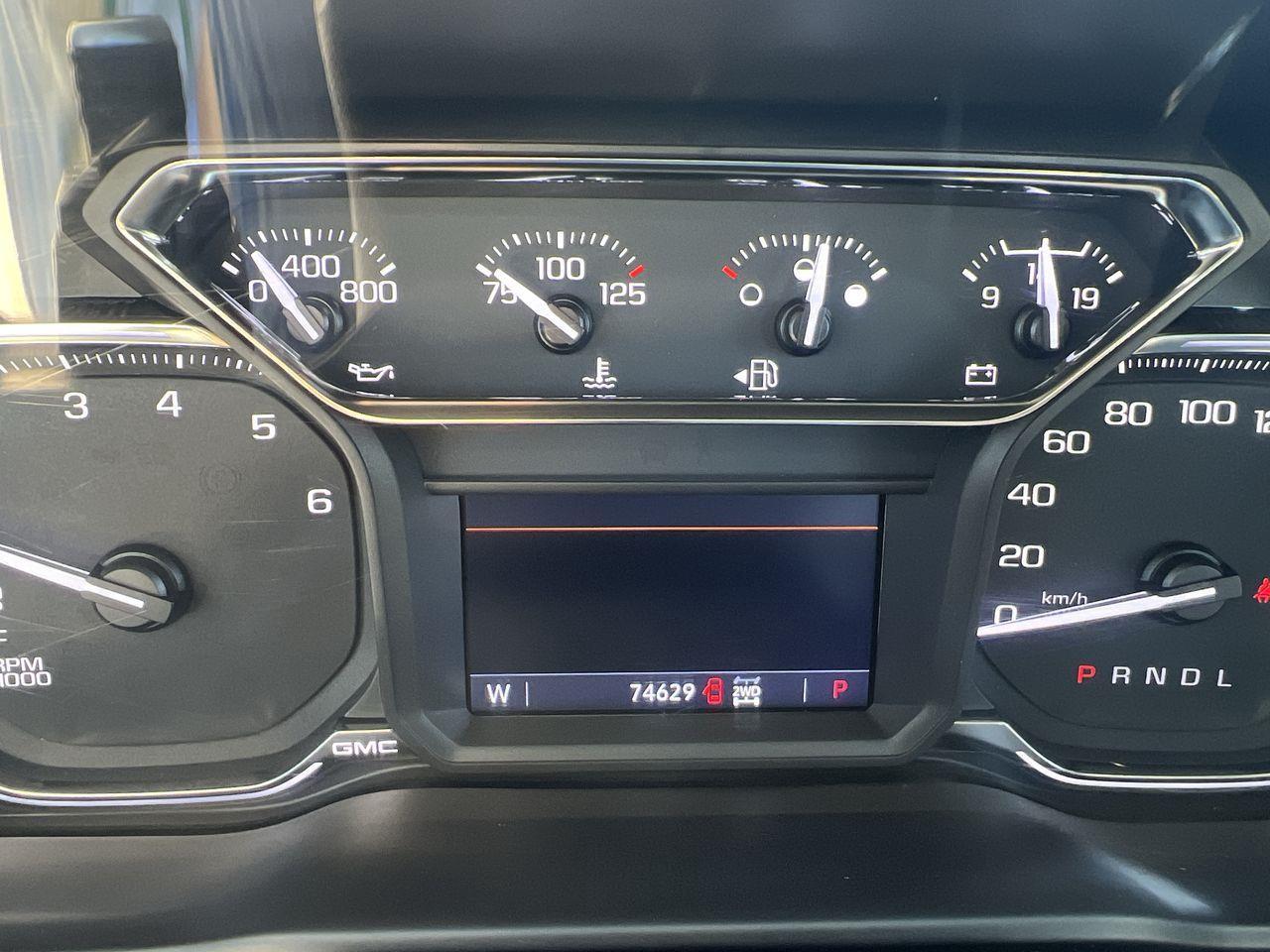 2021 GMC Sierra 1500 SLE 4X4, DIESEL, 6 PASSENGER, SIRIUS XM, NAV, PUSH TO START, BACK UP CAMERA!! Photo