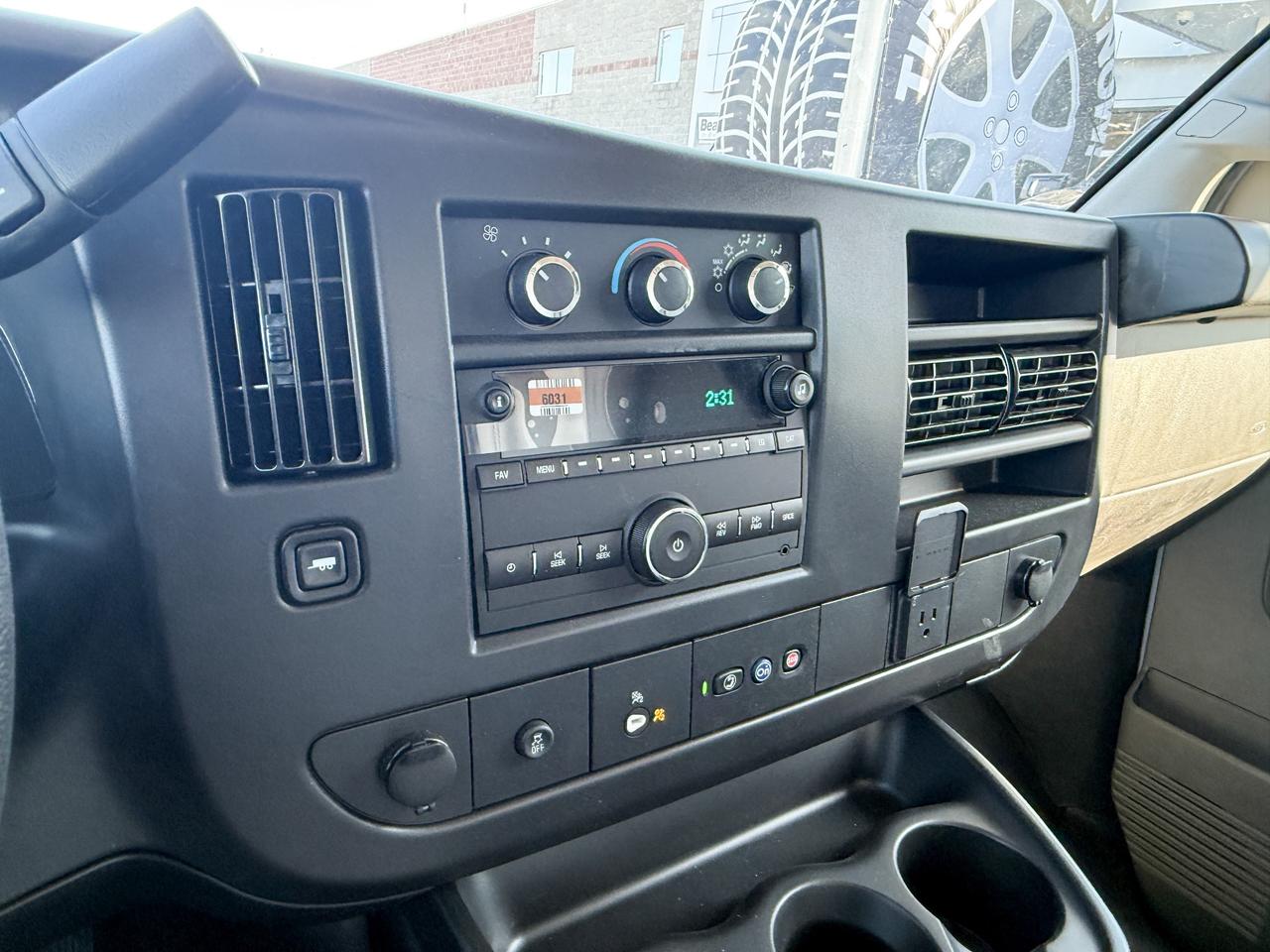 2025 Chevrolet Express Cutaway Work Van 4.3L V6 WITH REMOTE ENTRY, POWER DRIVER'S SEAT, CLOTH SEATS, AIR CONDITIONING, CRUISE CONTROL, MP3 PLAYER, BLUETOOTH Photo