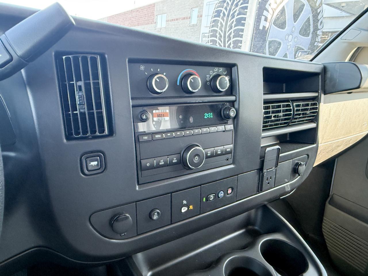 2025 Chevrolet Express Cutaway Work Van 4.3L V6 WITH REMOTE ENTRY, POWER DRIVER'S SEAT, CLOTH SEATS, AIR CONDITIONING, CRUISE CONTROL, MP3 PLAYER, BLUETOOTH Photo