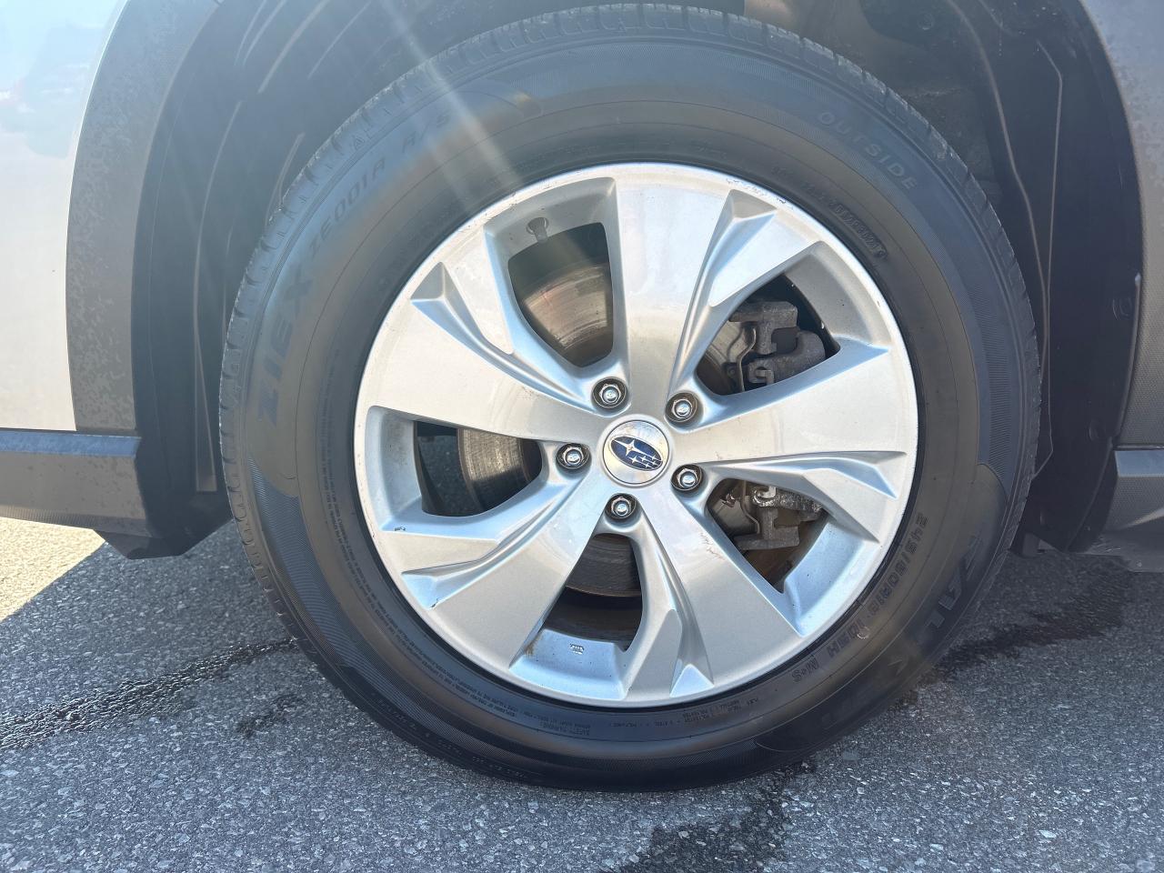 2022 Subaru ASCENT Convenience Photo