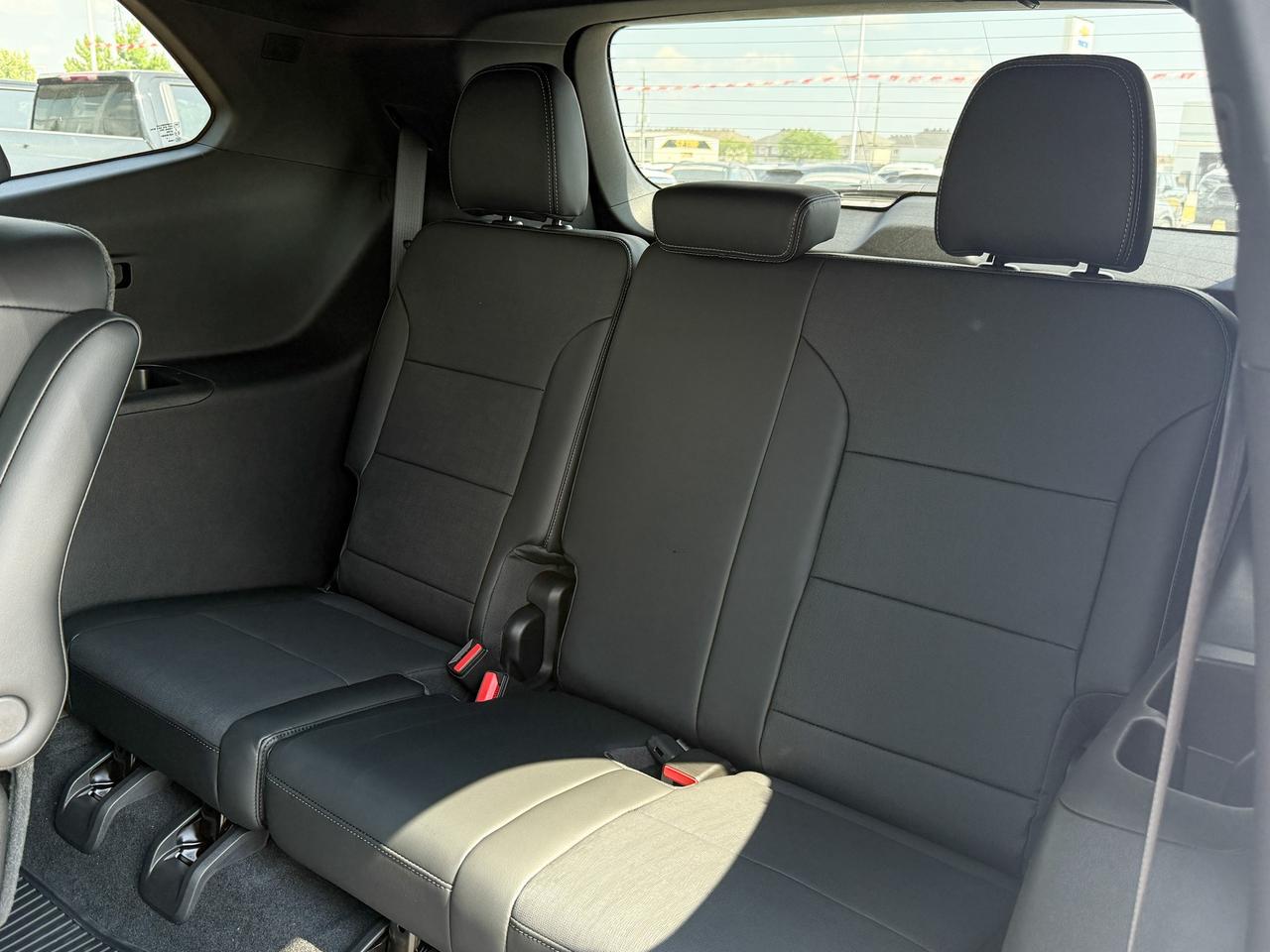 2026 Buick Enclave Preferred 2.5L 4 CYL WITH REMOTE START/ENTRY, HEATED SEATS, HEATED STEERING WHEEL, POWER LIFTGATE, BOSE SOUND SYSTEM Photo